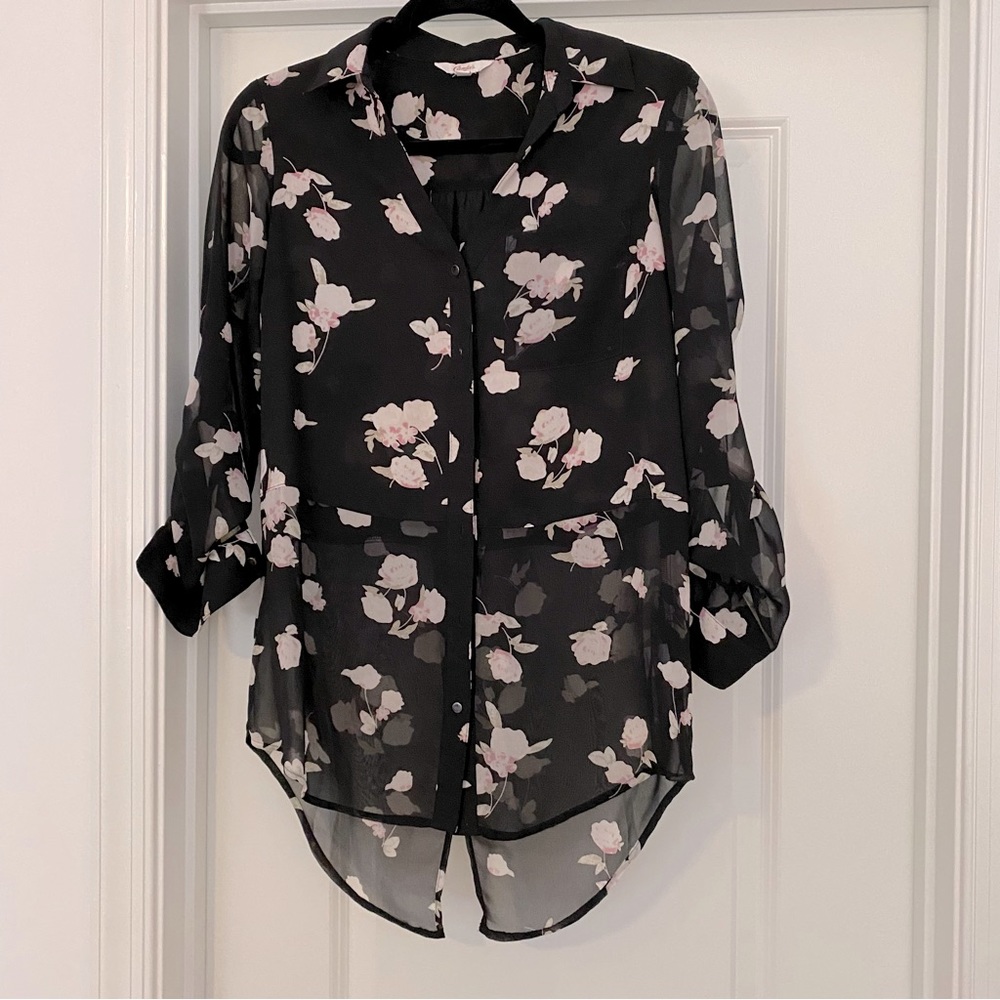 CANDIES’S women’s floral button up top | size S